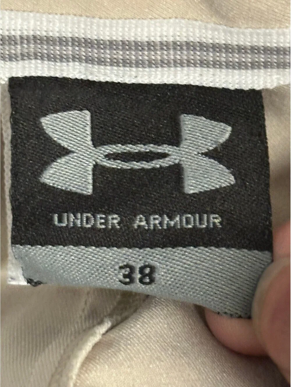 Under Armour color light